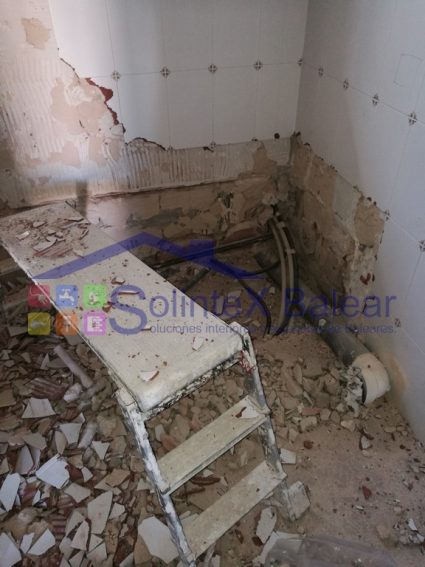Demolición baño Palma